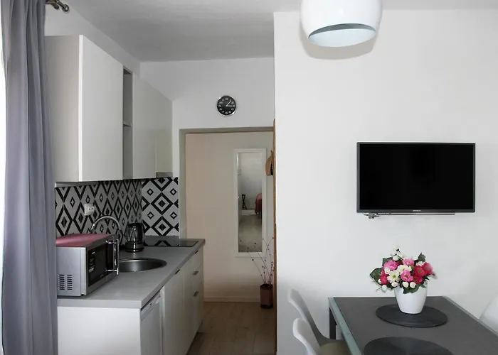 With Parking Space Pirovac, Sibenik - 20015 * Pirovac